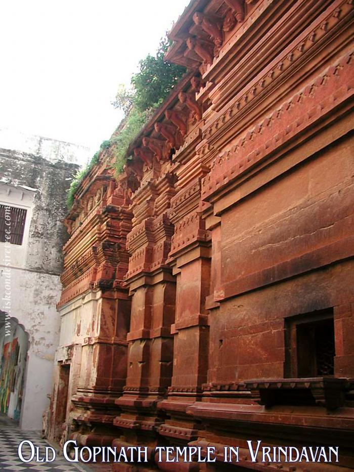 old_gopinath_temple_in_vrindavan_4_b